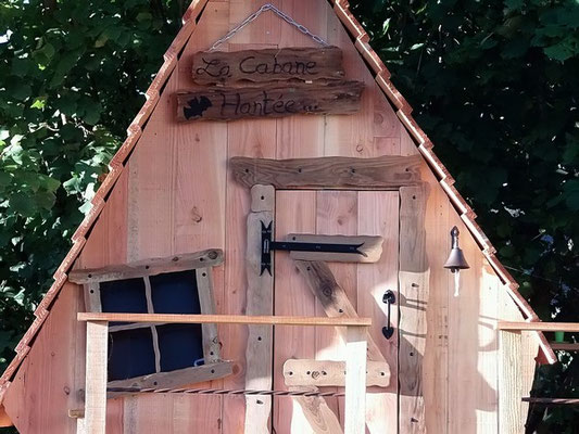 cabane sur pilotis