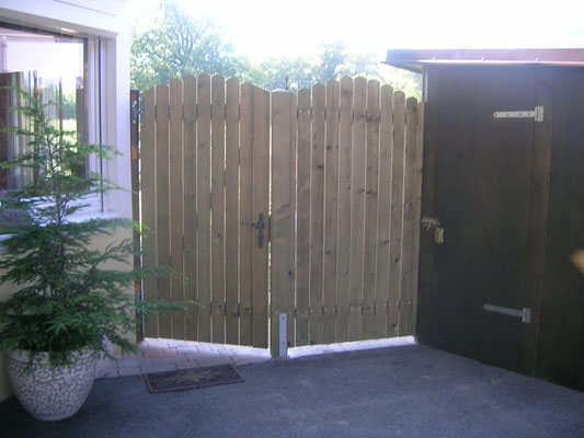 Holztür 