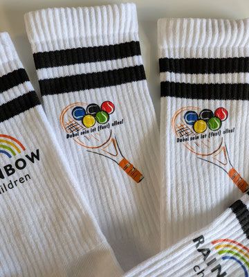 Socken mit Druck – waschfest und alltagstauglich
