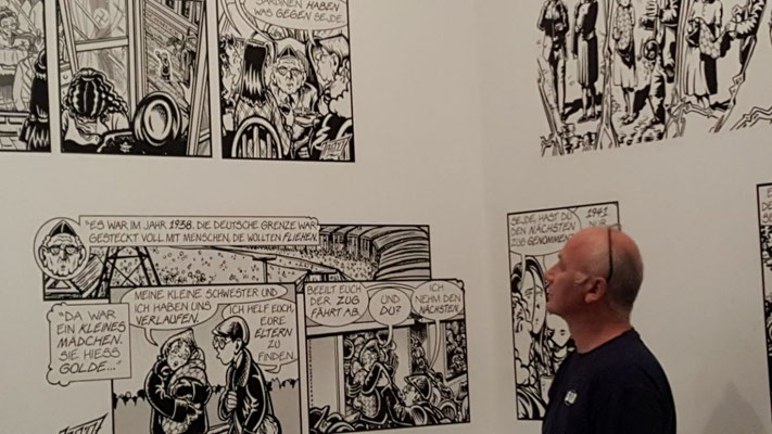 Großformatige Siebdrucke für die Wandgestaltung der Dauerausstellung im Jüdischen Museum München