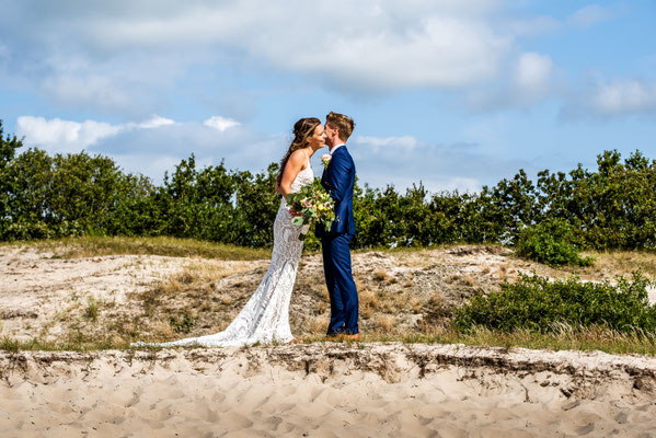 trouwfoto in duinen