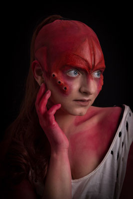 Red Alien - Model: Anna Psy - Photographer: Richard Hollemans