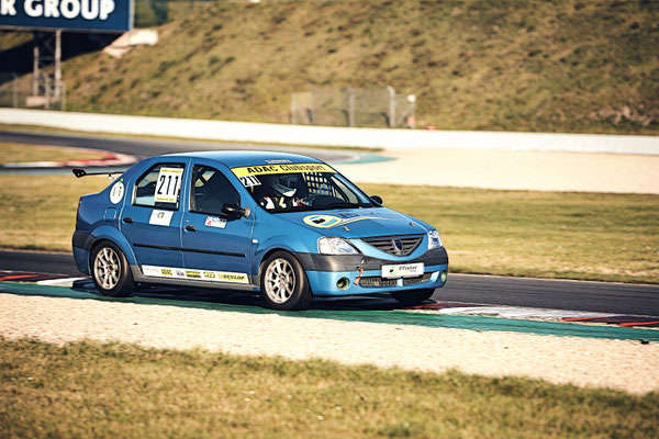 ADAC Dacia Logan Cup Pfister Racing #211 Dennis Bröker / Lucian Aron