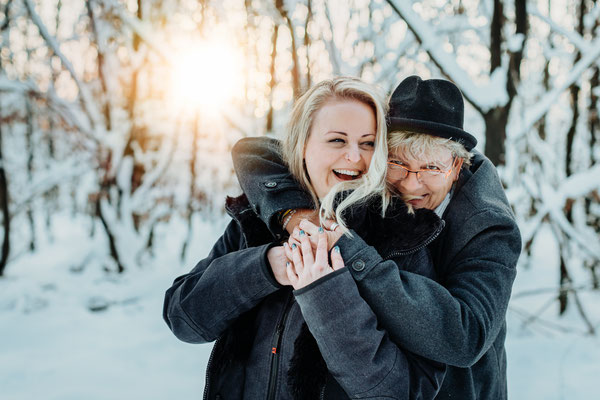 Paarshooting Beloved Stories Engagement Verlobungsshooting Liebe Paar Coupleshoot Gummersbach Engelskirchen Köln Wiehl NRW Schneeshooting