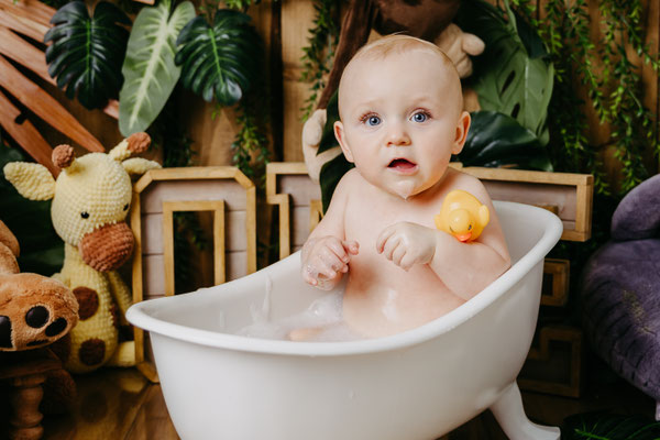 Cakesmash, Kuchenshooting,  erster Geburtstag, Gummersbach, Oberbergischer Kreis, die schönsten Kinderfotos, NRW, Löwe