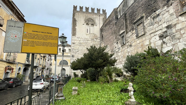 Castrum Lapidum