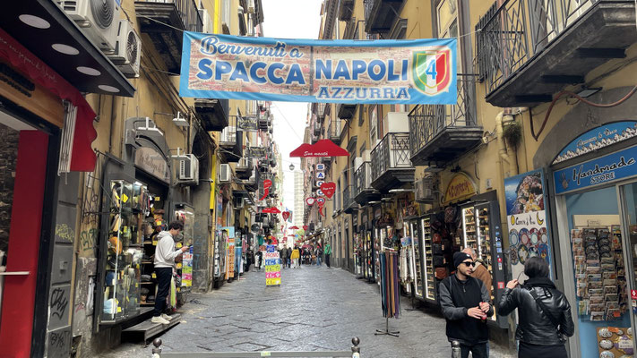 SpaccaNapoli