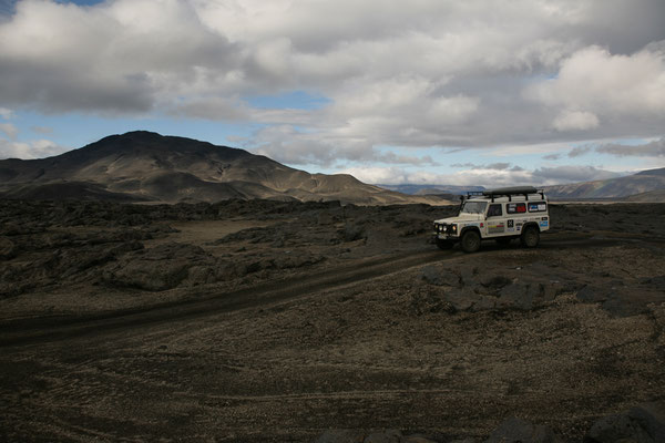Island-Land-Rover-Offroad-B978