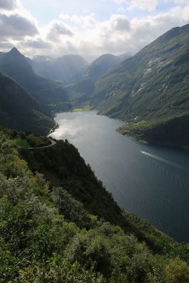 Norwegen-unterwegs-Land-Rover-Juergen-Sedlmayr-C379