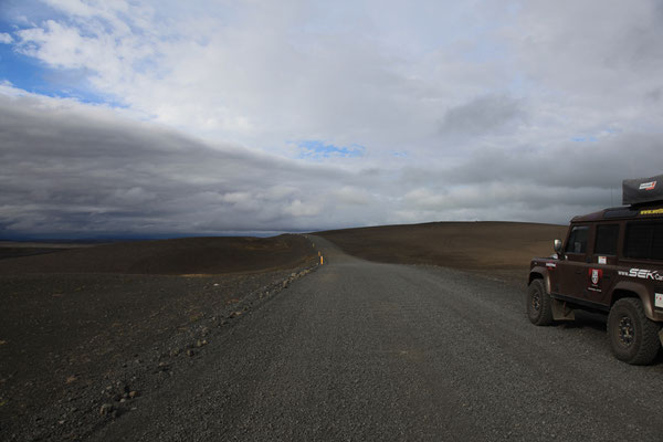 Land-Rover-Hochland-Unterwegs-ISLAND-3-1-Tour-G268