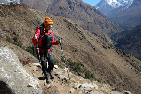 Abstieg-Unterwegs-in-Nepal-Manuela-Sedlmayr-103