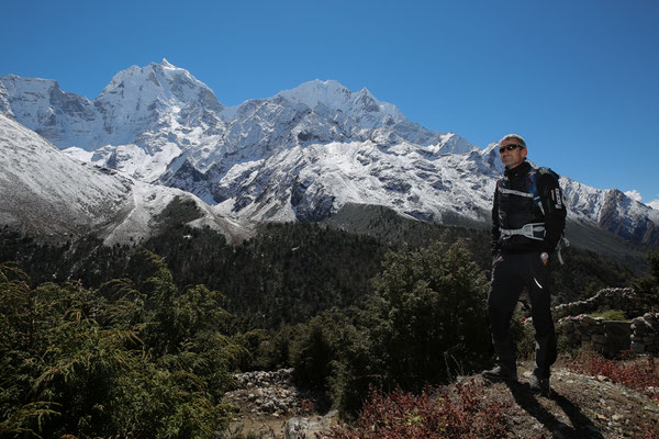 Solo-Khumbu-Der-Fotoraum-Nepal-Everest-Rueckweg-D846