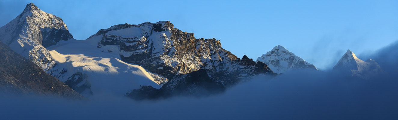 Panorama-EVEREST-GEBIET-NEPAL-C197