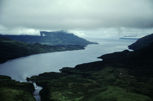 Juergen-Sedlmayr-Larsen-Bay-Kodiak-Island-Unterwegs-Alaska-2-J445