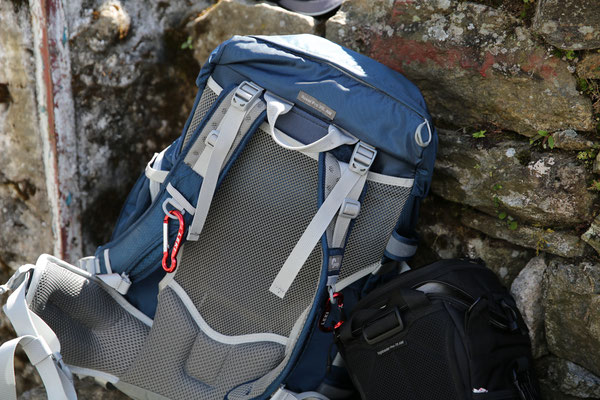 Fotozubehoer-Reisefotograf-Unterwegs-B071