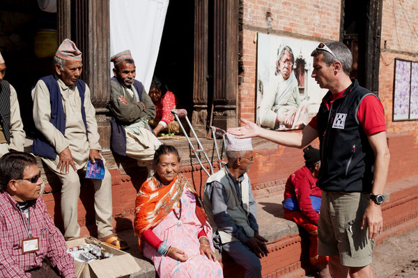 Spendenuebergabe-Juergen-Hilfsprojekte-Nepal-J928