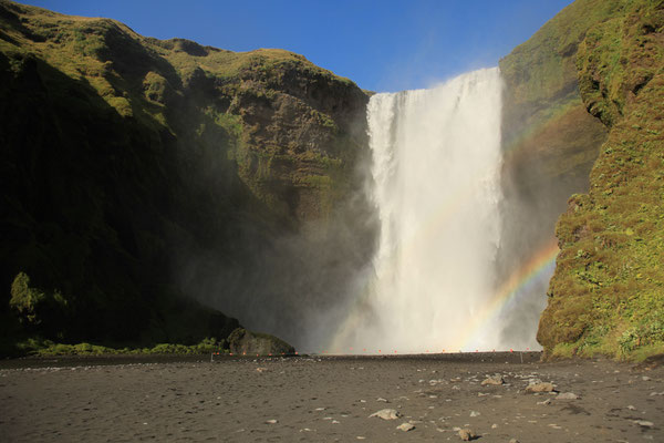 Wasserfall-Skógafoss-ISLAND-3-3-G690