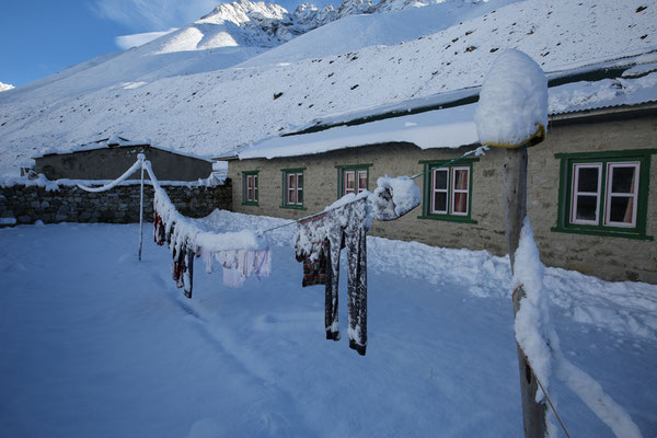 Nepal-Everest-Schnee-Minus-18-Grad-D734