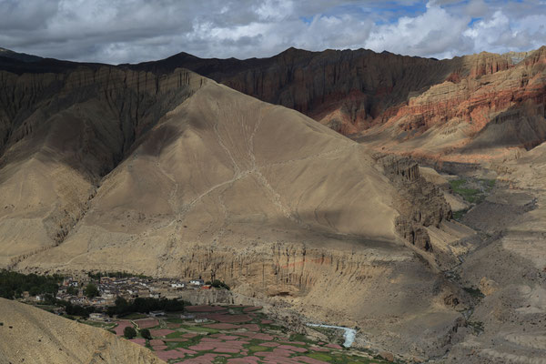 Trekkingtour-Unterwegs-Koenigreich-Upper-Mustang-Nepal-E378