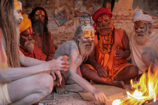 Sadhus-Pashupathinath-Kathmandu-F169