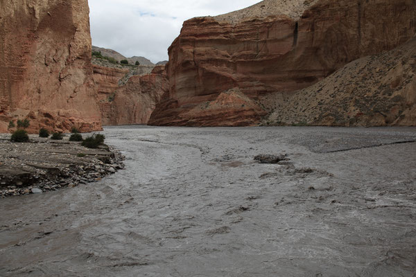 zu-Fuss-Upper-Mustang-Nepal-E037