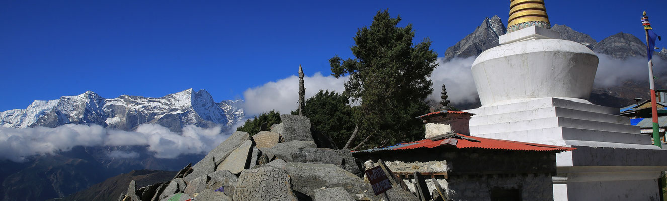 Panorama-EVERESTGEBIET-NEPAL-C160