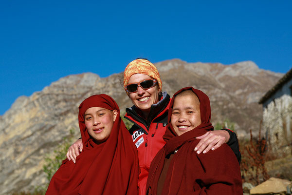 Manu-Tharpa-Choling-Muktinath-Mustang-Nepal-E760