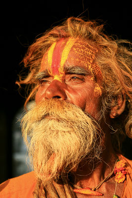 Sadhus-Pashupathinath-Kathmandu-F186