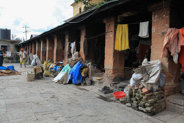 Sadhus-Pashupathinath-Kathmandu-F176