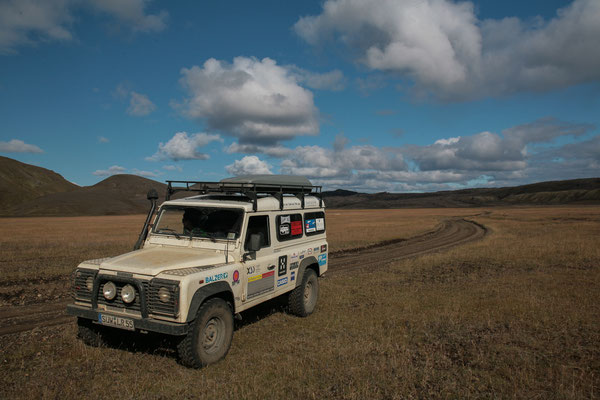 Land-Rover-Offroad-Island-B986