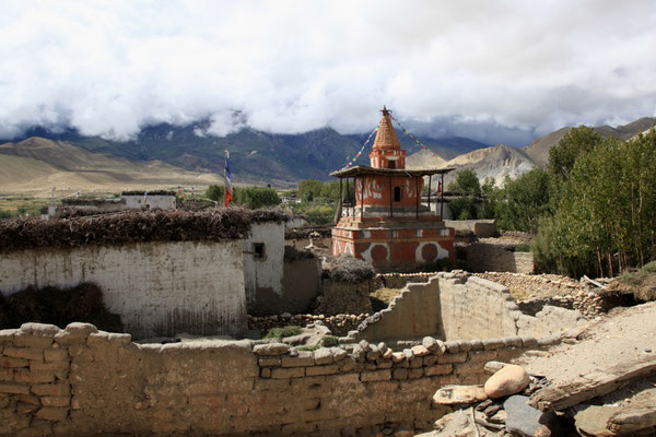 Stupa-Kloester-Tempel-Buddhismus-B691