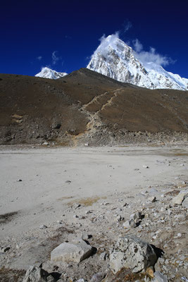 Solo-Khumbu-Trek-Nepal-C821