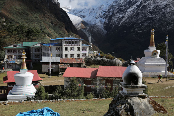 Solo-Khumbu-Trek-Nepal-Everest-Abenteurer-Rueckweg-D890