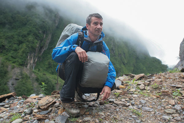 Fotozubehoer-Unterwegs-Lowepro-B097