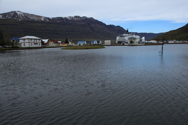 Seyðisfjörður-Unterwegs-ISLAND-3-3-Tour-G915