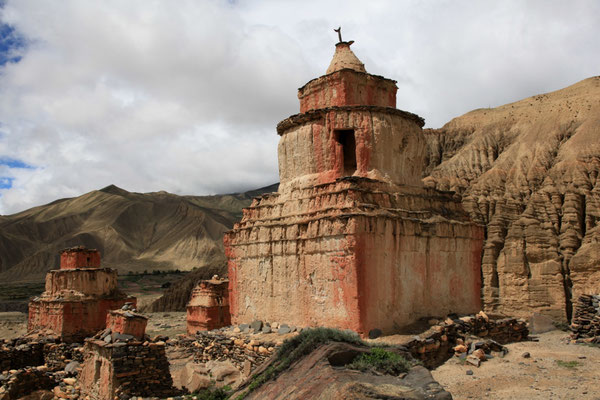 Stupa-Kloester-Tempel-Buddhismus-B699