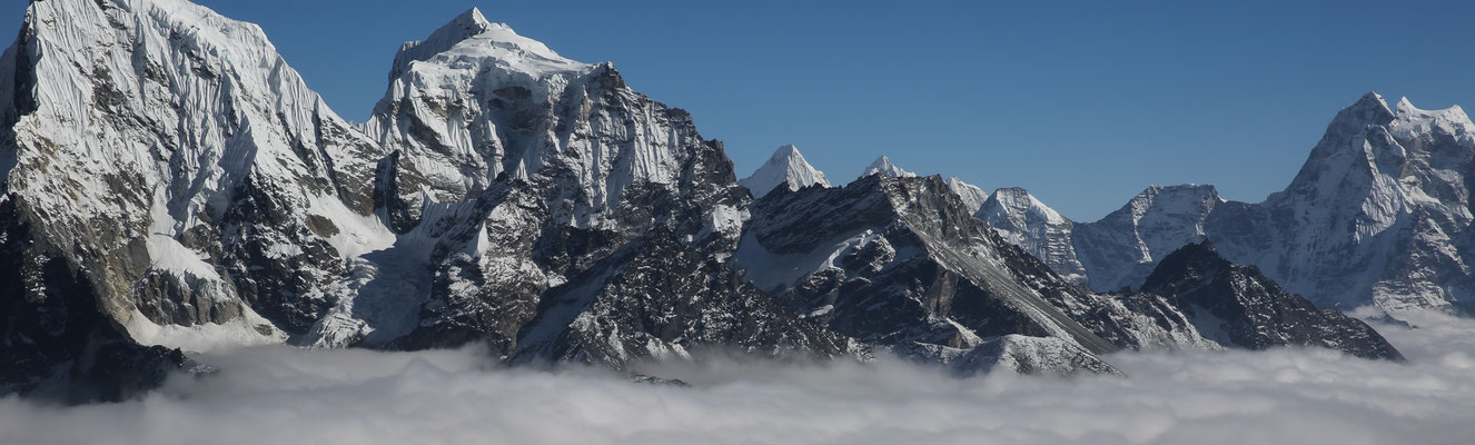 Panorama-unterwegs-im-EVEREST-GEBIET-NEPAL-C217