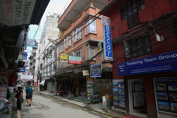 Thamel-Kathmandu-Nepal-E977