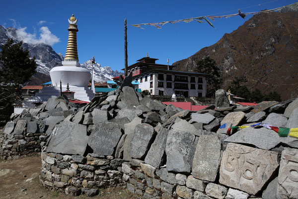 Solo-Khumbu-Trek-Nepal-Everest-Abenteurer-Rueckweg-D887