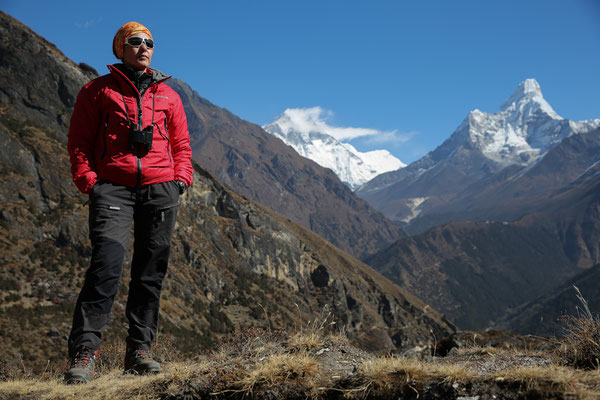 ZEISS-Fernglas-Abenteurer-Sedlmayr-Nepal-B336