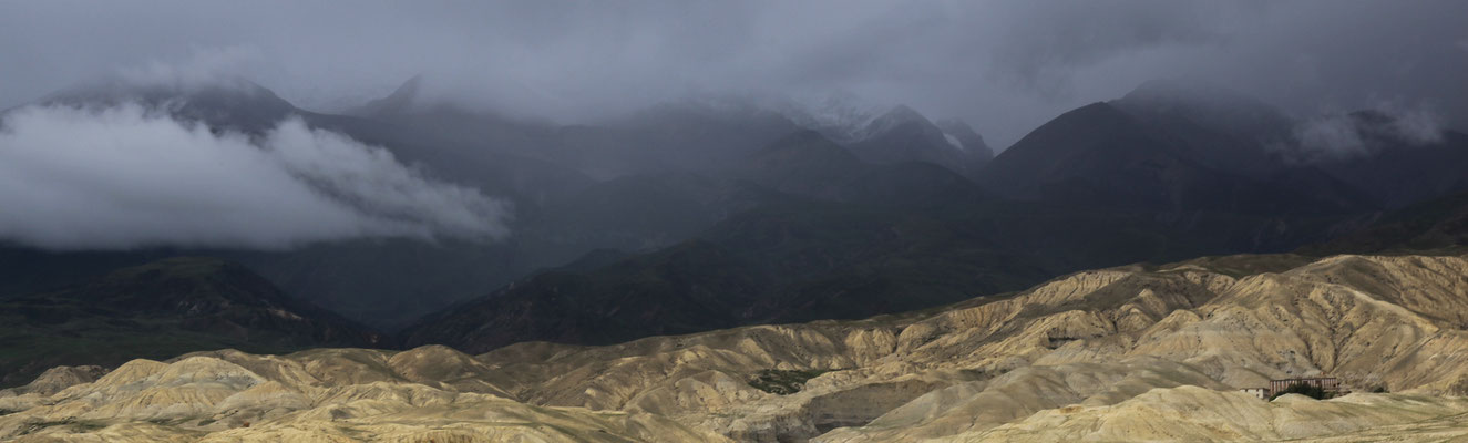 Panorama-UPPER-MUSTANG-NEPAL-C152