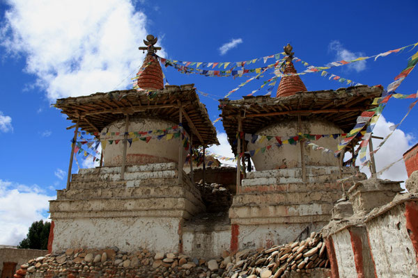 Stupa-Tempel-Buddhismus-B701