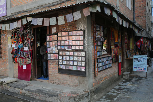 Geschaefte-Kathmandu-Tour-Nepal-E926