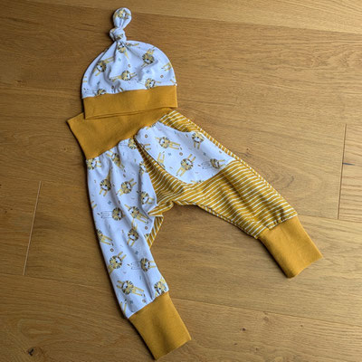 Kleine Löwen, Größe 2, Mütze zzgl. je 8 Euro