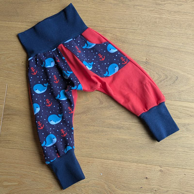 Delfine mit rot, Größe 2