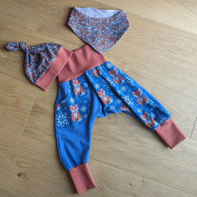 Füchschen blau, Größe 2, Mütze oder Dreiecktuch zzgl. je 10 Euro