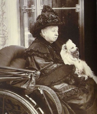 Queen Victoria and her Pomeranian Gina