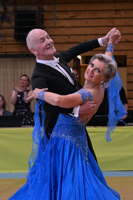 Dieter und Branka Weiß (Senioren-V-S Standard)