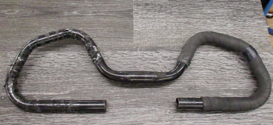 gebrochener und geknickter Lenker