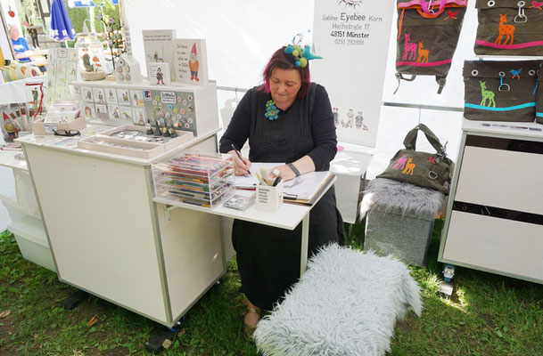  Kunsthandwerkermarkt in Syke "Am Zeichentisch"